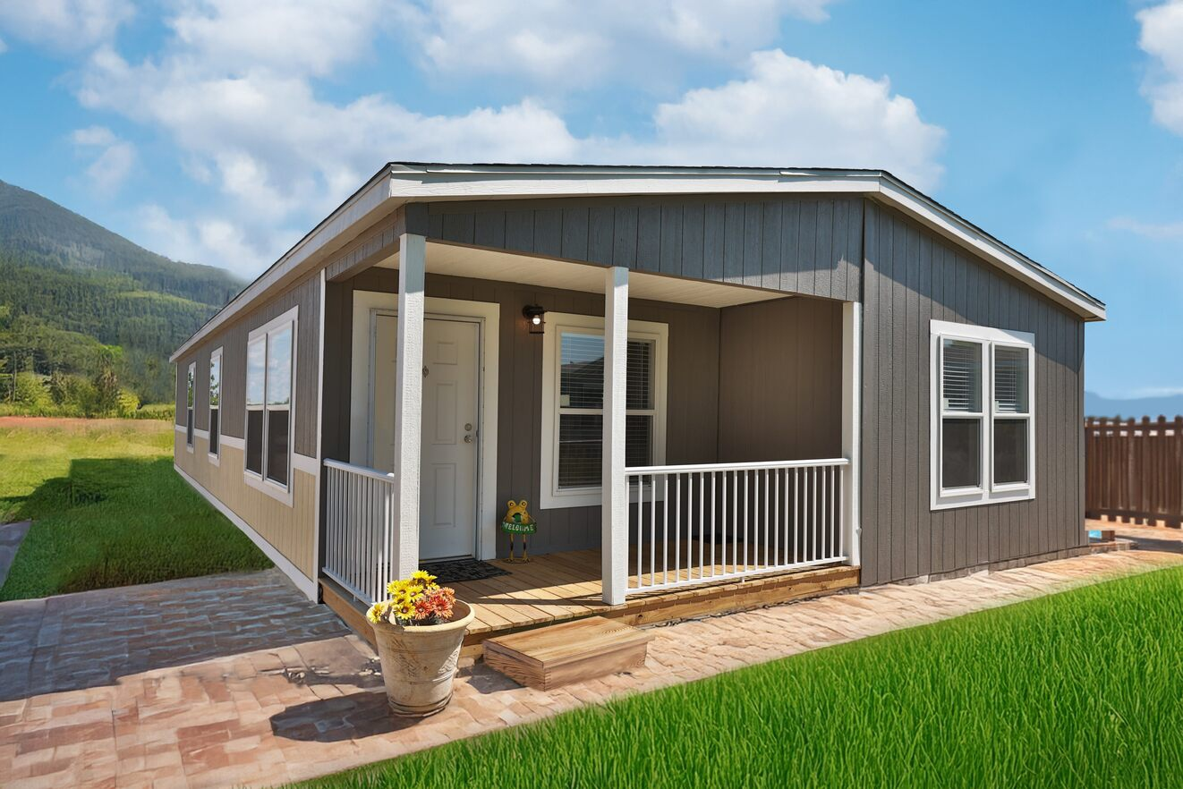 The Ridgecrest manufactured home exterior